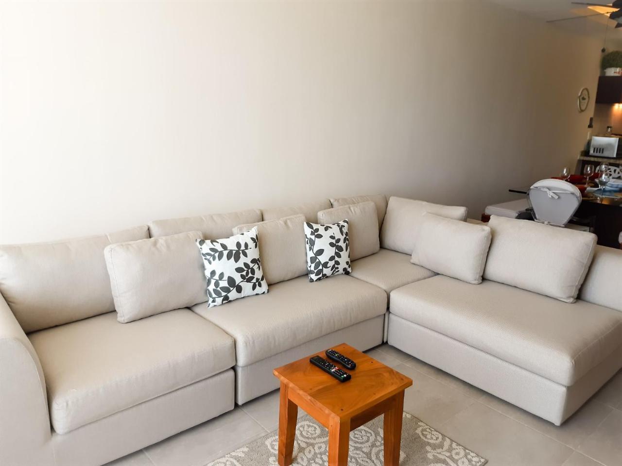 Aquastar By Rt Vacation Rentals Махахуал Екстериор снимка